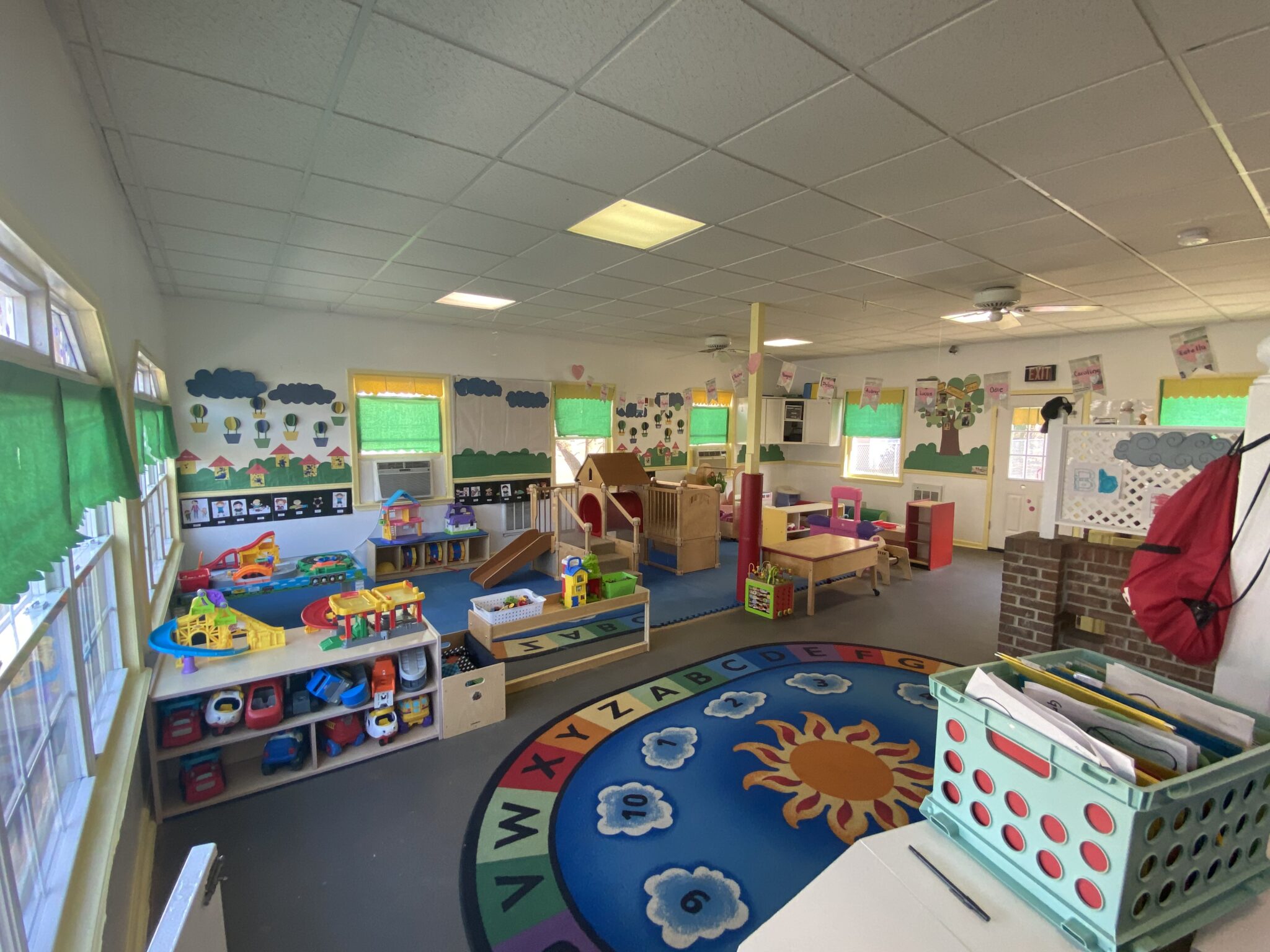 The Busy Bees - 2-year Olds | Bright Start Learning Center